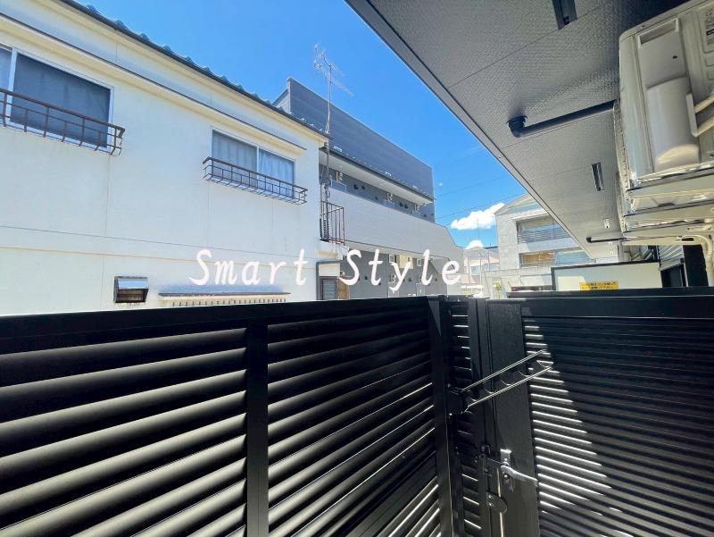 21/30 バルコニー