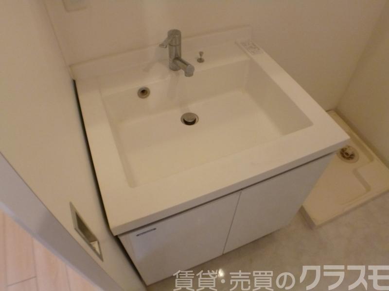 24/30 洗面