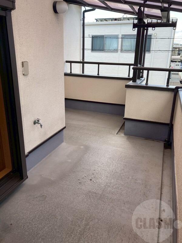 15/22 バルコニー