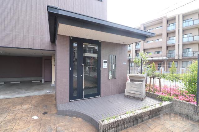 3/10 エントランス