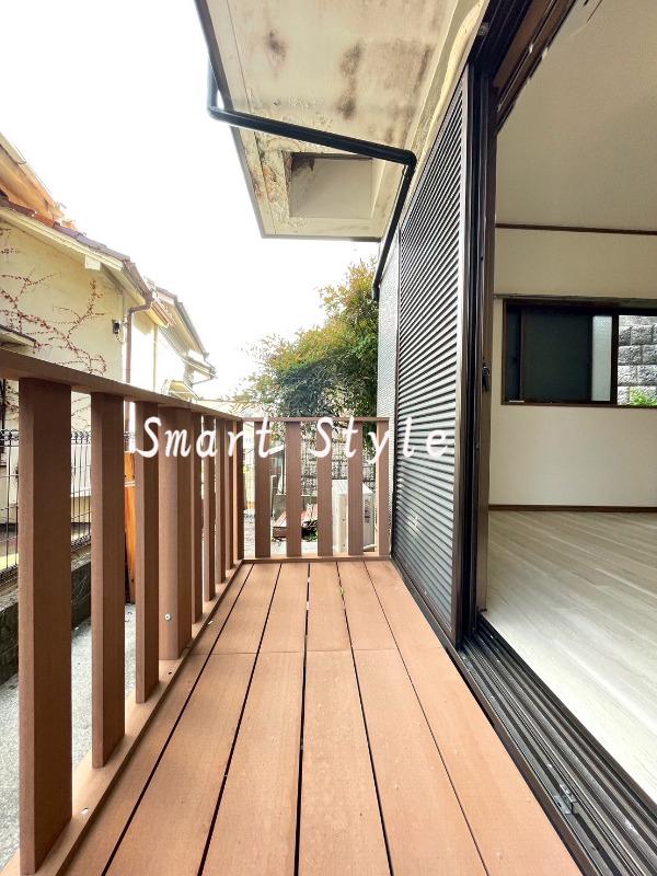 16/28 バルコニー