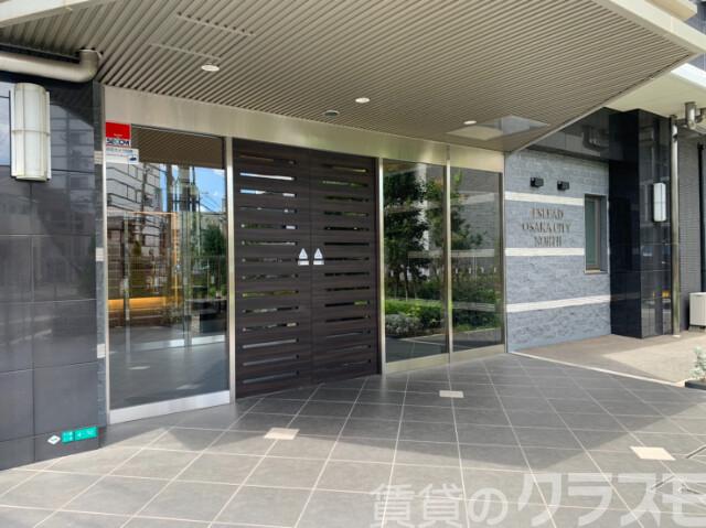 24/29 エントランス