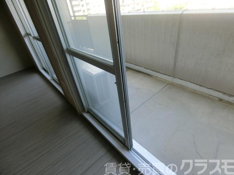 23/30 バルコニー