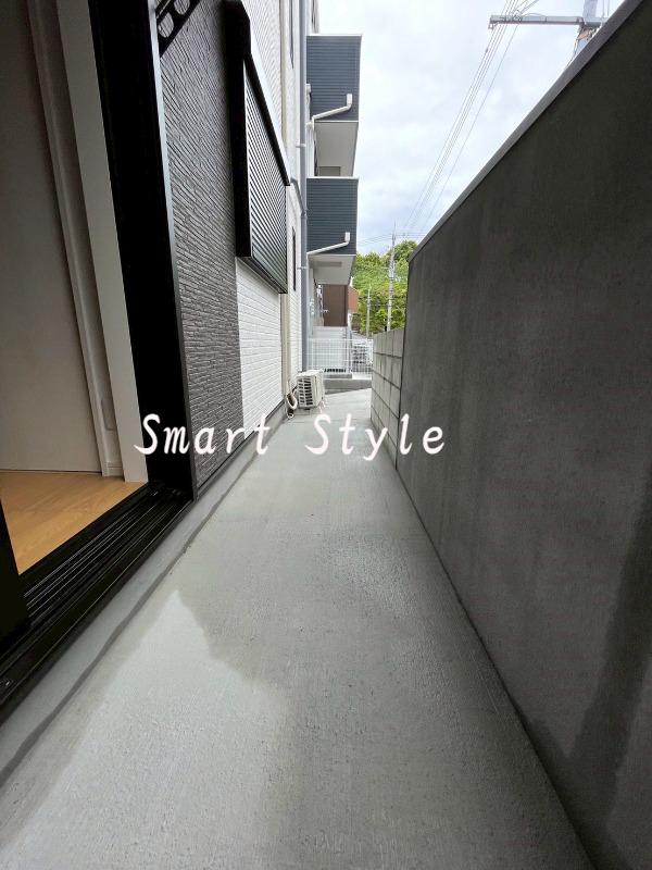 25/30 バルコニー