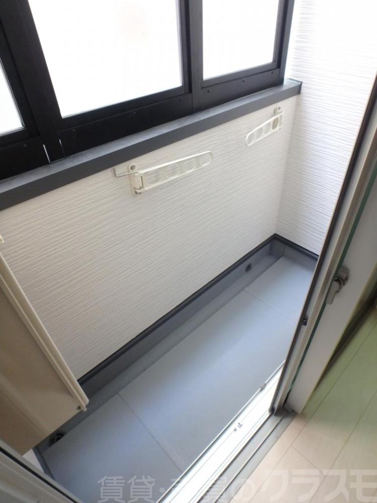 18/29 バルコニー