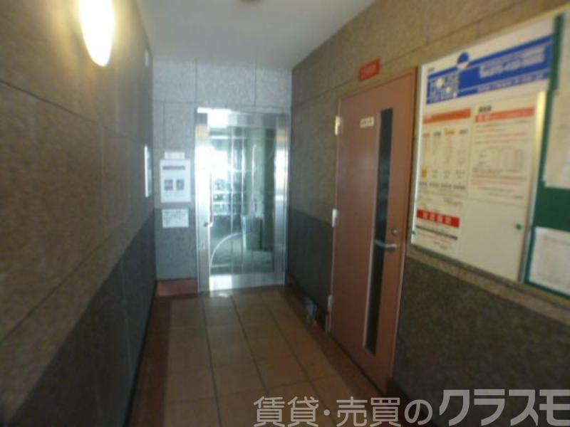 29/30 エントランス