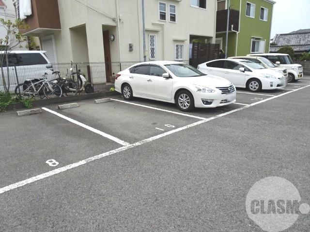 15/22 駐車場