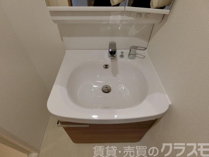 21/30 洗面