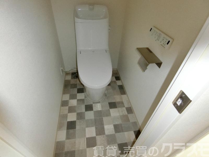 20/30 トイレ