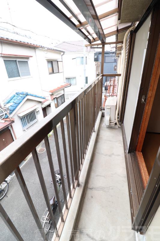13/22 バルコニー