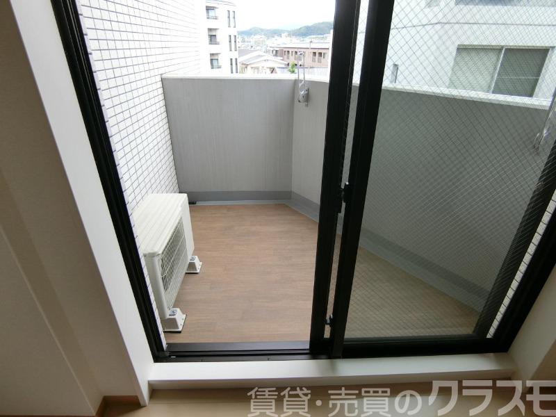 23/30 バルコニー