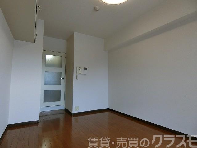 13/30 寝室