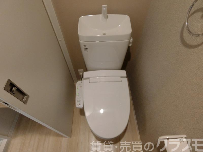 20/30 トイレ
