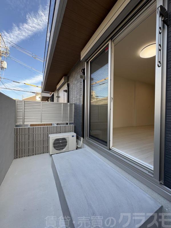 23/30 バルコニー