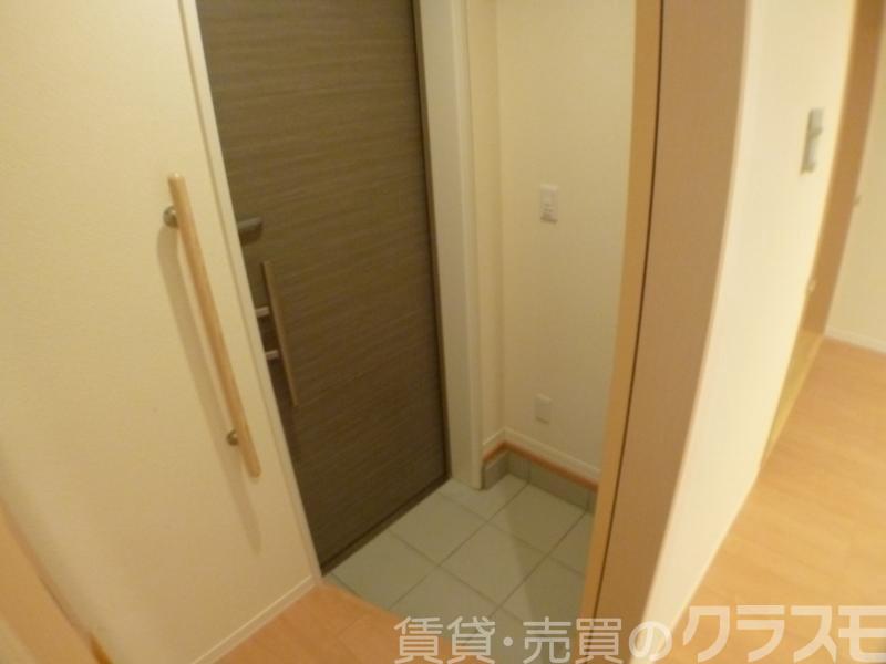 18/30 玄関