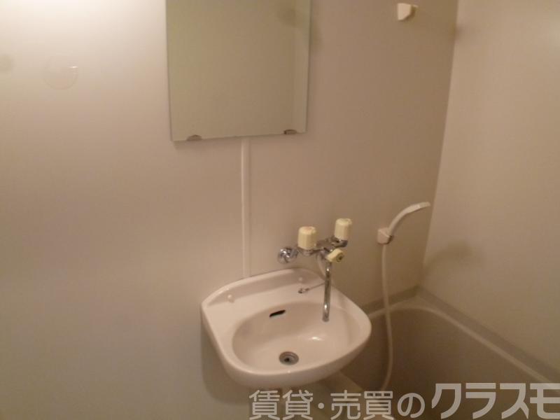 21/30 洗面