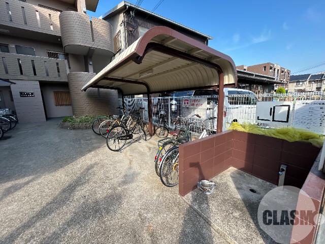 19/24 エントランス