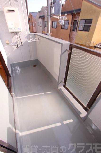 13/22 バルコニー