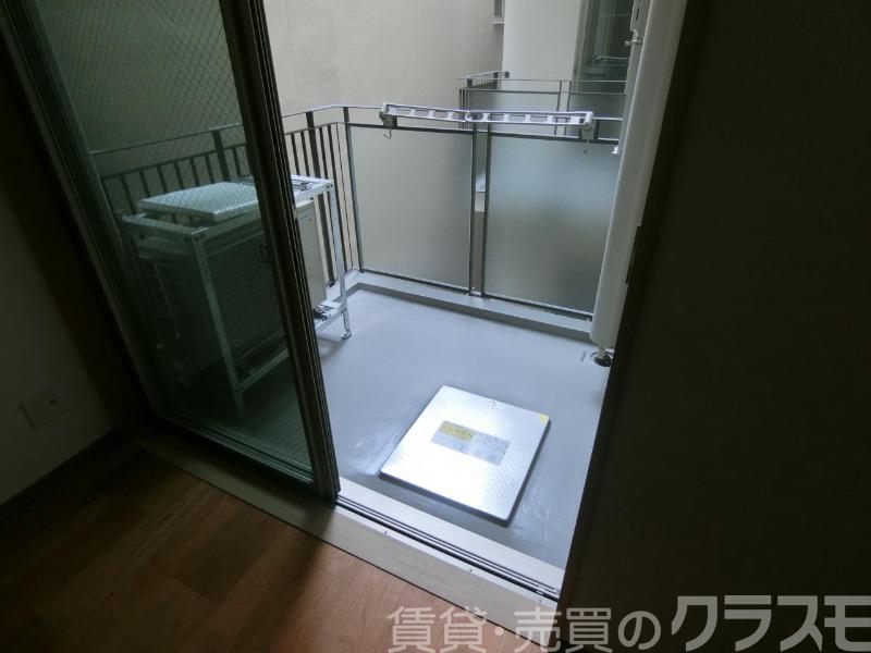 23/30 バルコニー