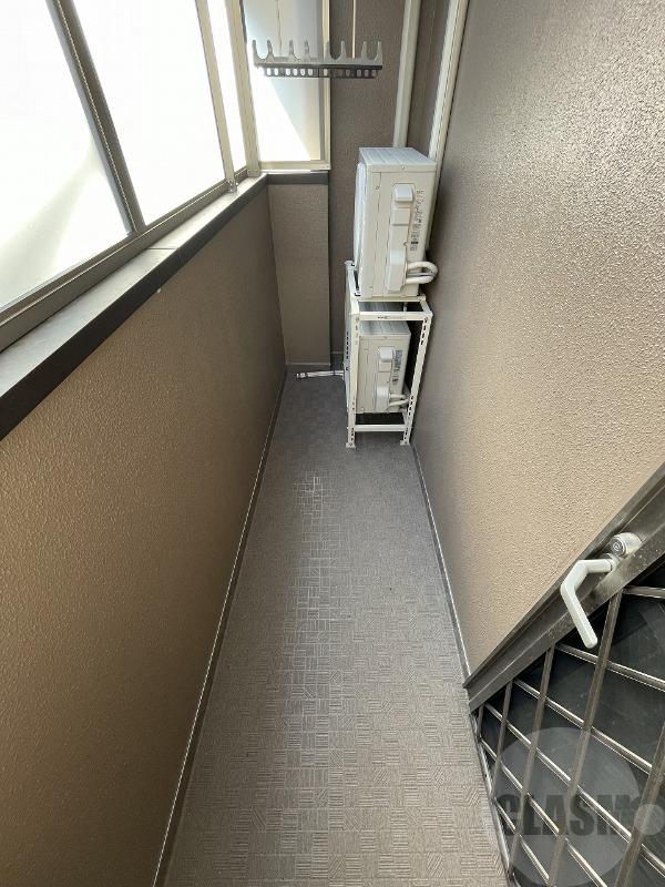 13/30 バルコニー