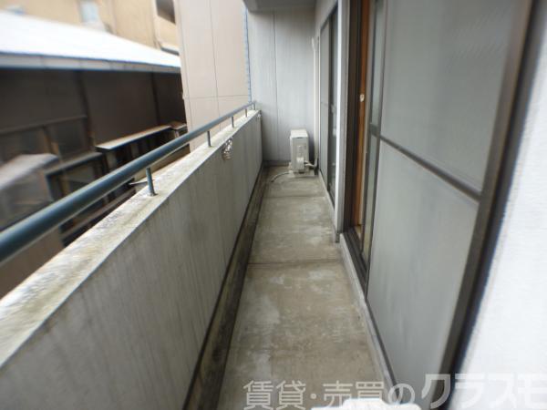 27/30 バルコニー