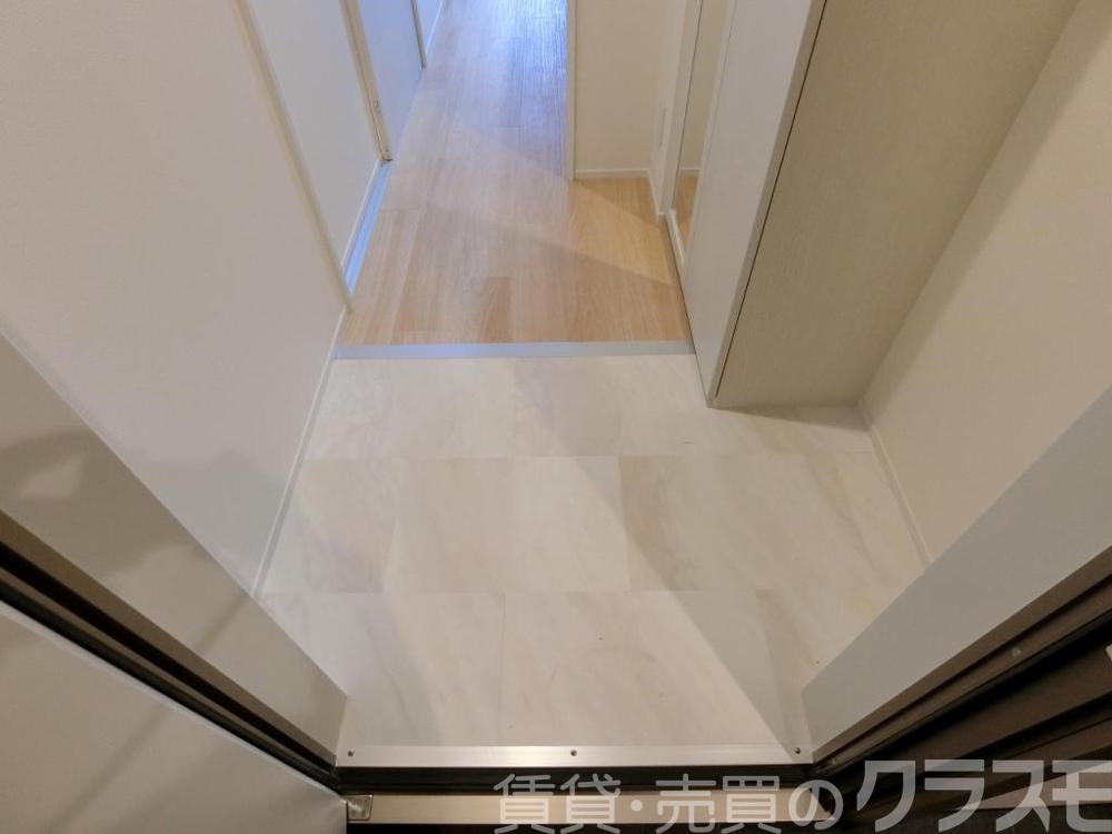 14/30 玄関