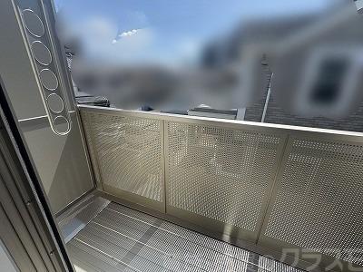 15/28 バルコニー