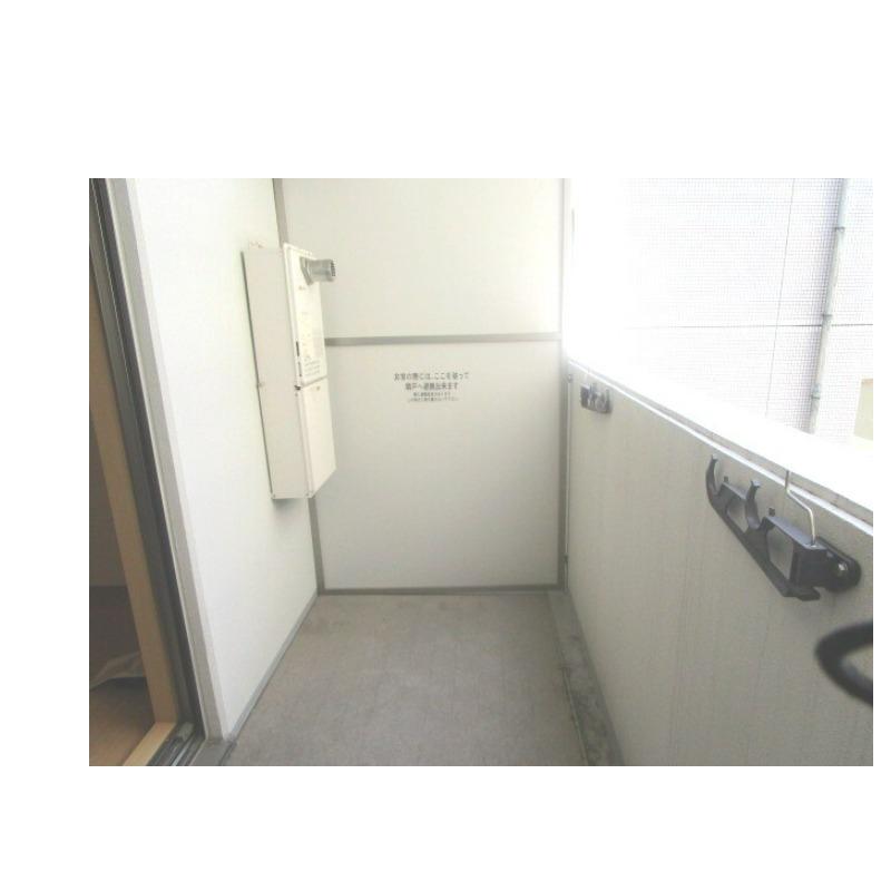 17/28 バルコニー