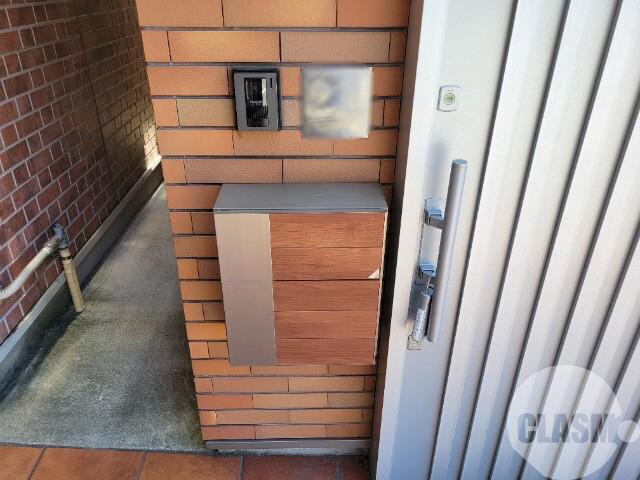 20/26 エントランス