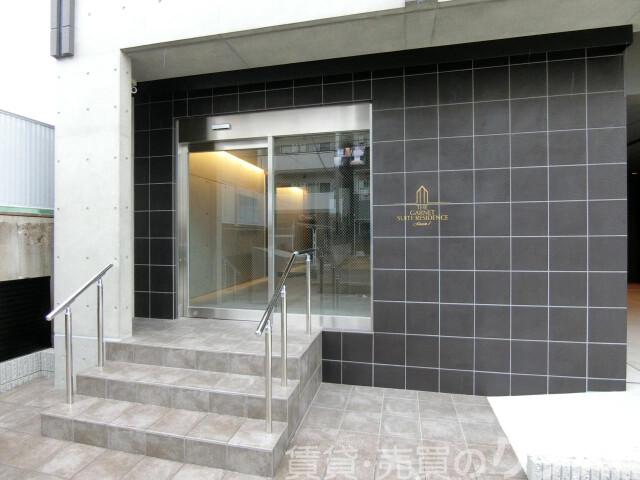 28/30 エントランス