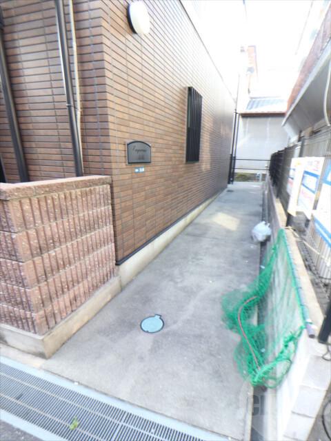 3/10 エントランス