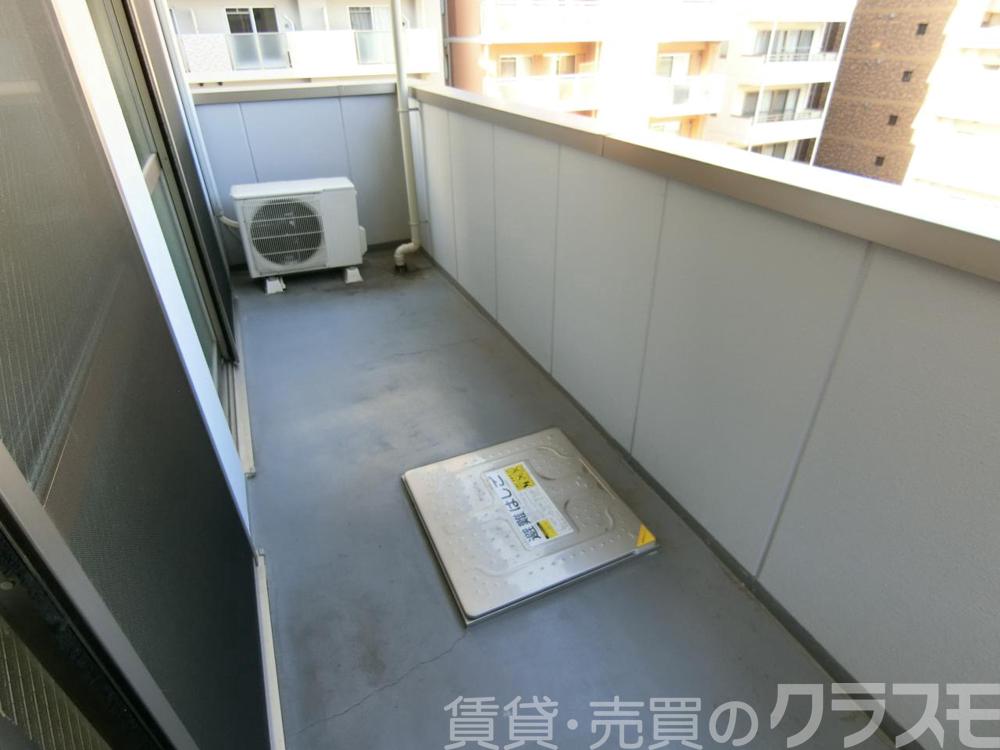 23/30 バルコニー