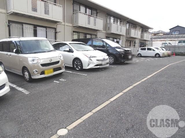 2/8 駐車場