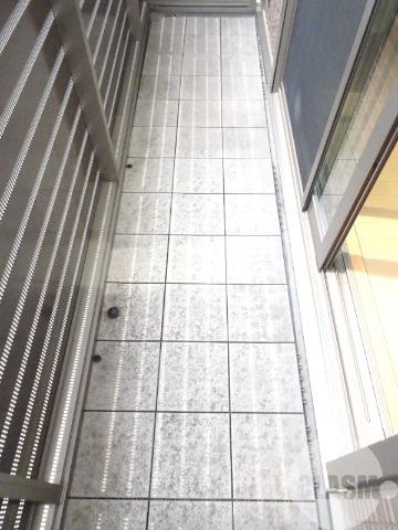 13/30 バルコニー