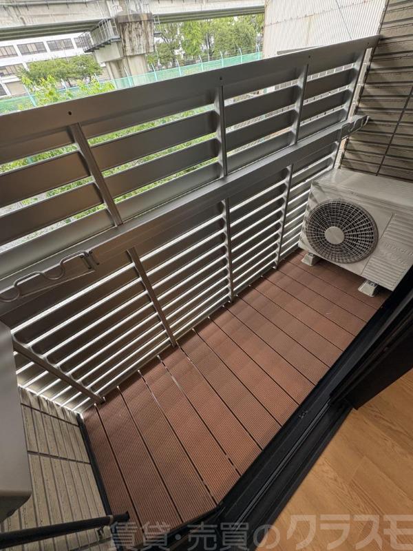 25/30 バルコニー