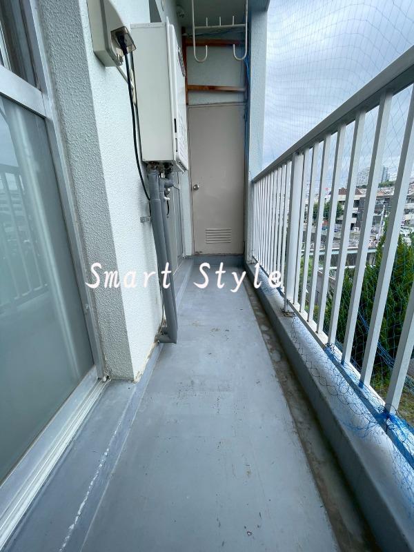 23/30 バルコニー