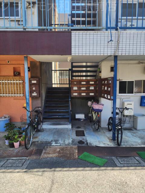 20/24 エントランス