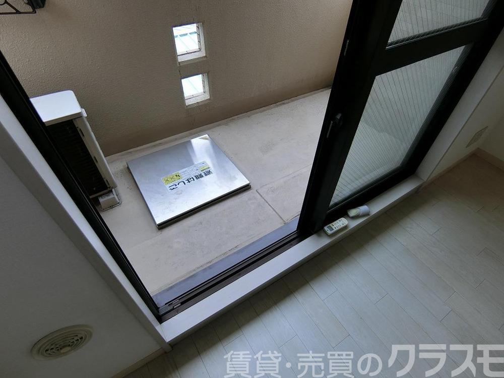 25/30 バルコニー