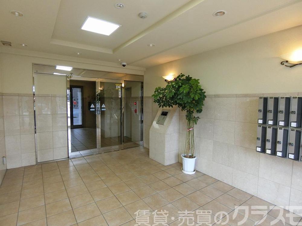 2/3 エントランス