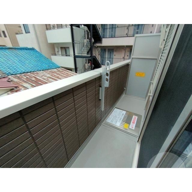 15/28 バルコニー