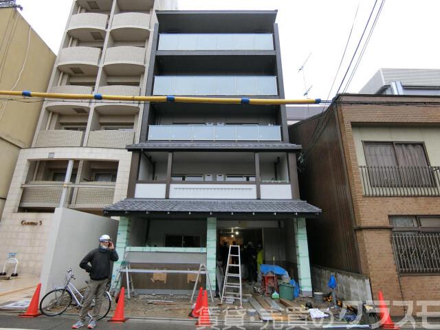 2/2 エントランス