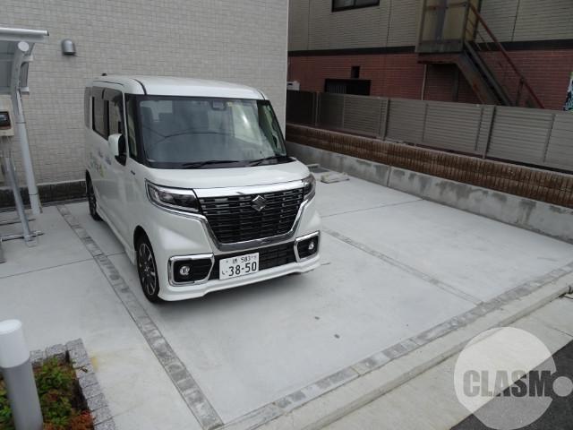 21/30 駐車場