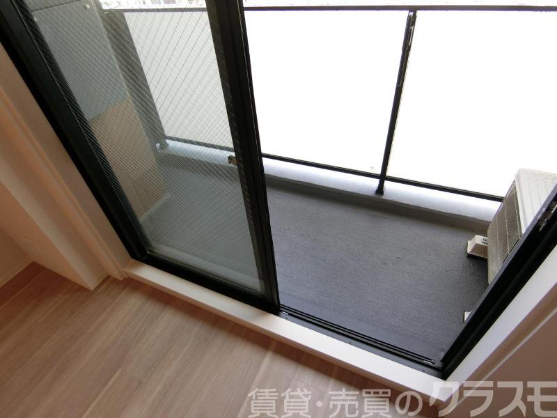 23/30 バルコニー