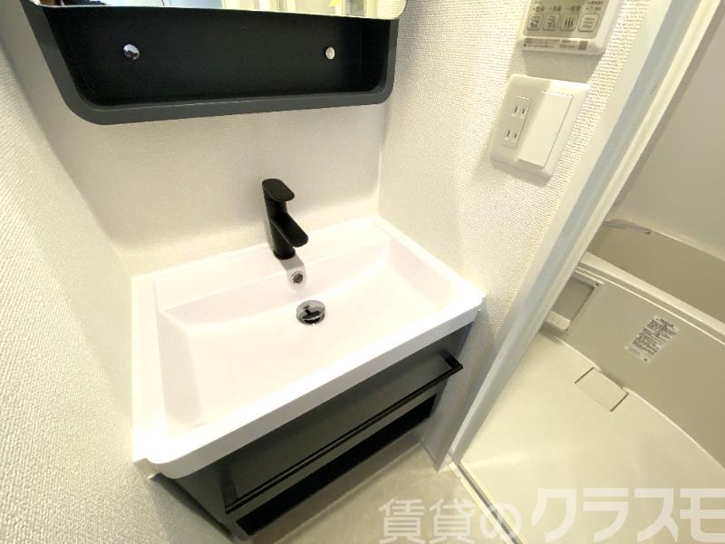 13/28 洗面