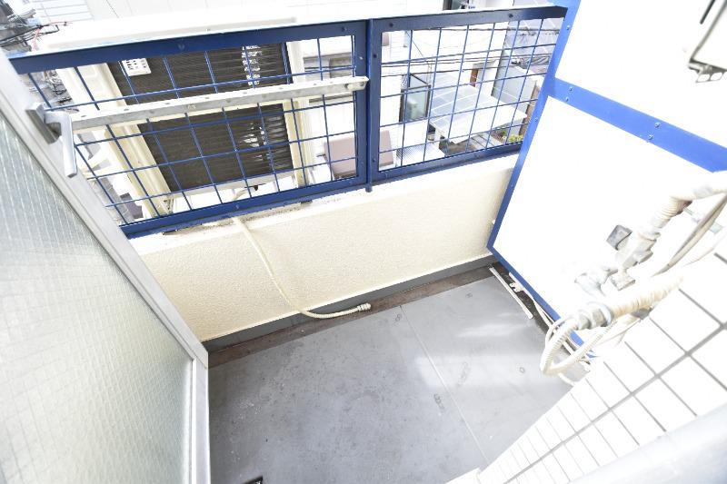 13/30 バルコニー