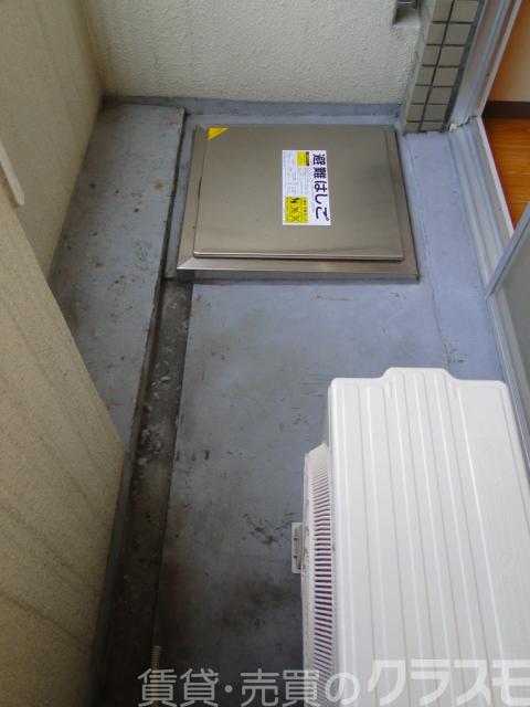 25/30 バルコニー