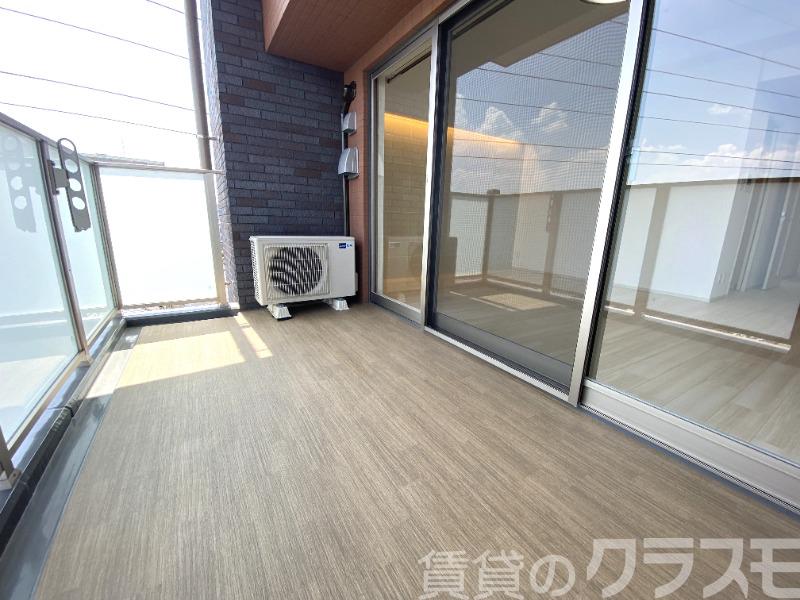 15/27 バルコニー