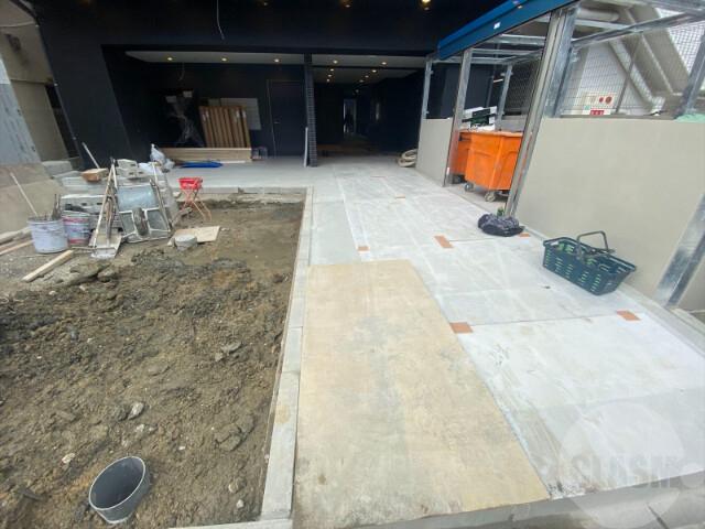 22/29 エントランス