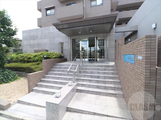 2/10 エントランス