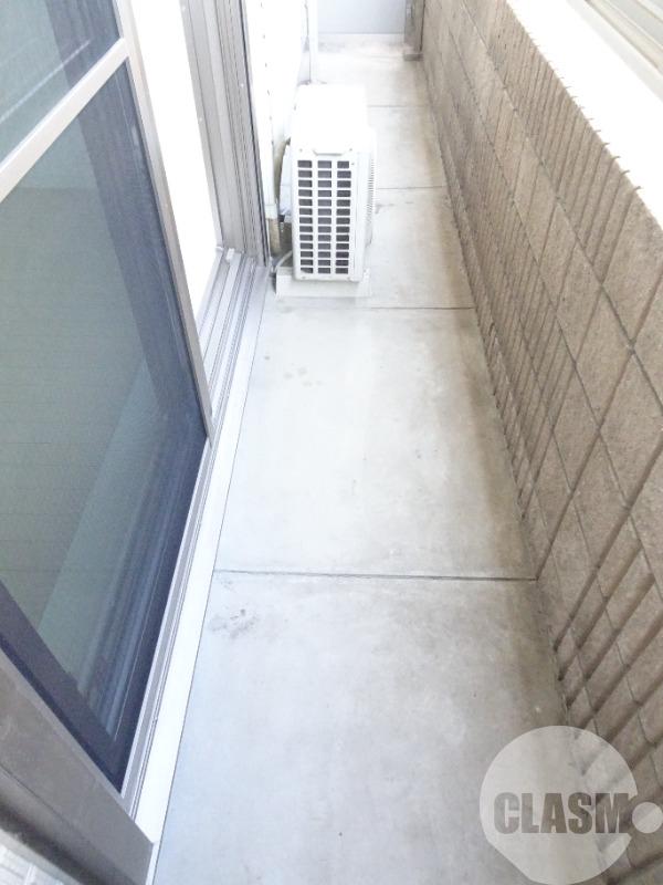 16/27 バルコニー